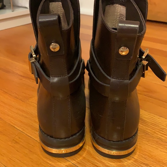 Michael kors boots - Picture 2 of 4